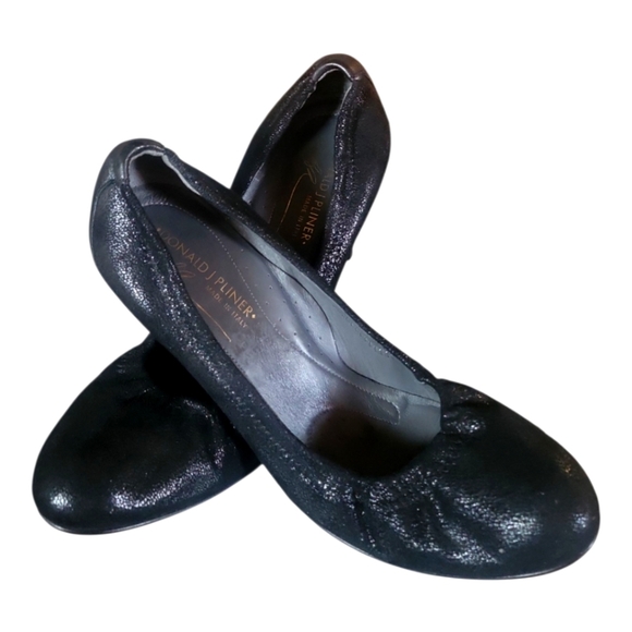 Donald J. Pliner Elegant Black Women's Timeless Elastic Opening Heels 9 1/2 - Picture 2 of 10